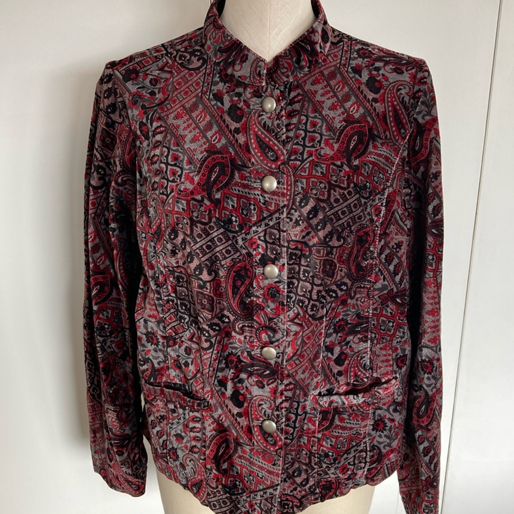 BRAND NEW—-Charter Club Print Jacket with tag